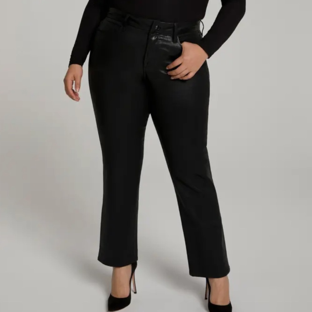 Good American Black  faux leather straight jeans Size 16 new w-out tag